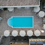 Hotel Sui Generis Luxury *