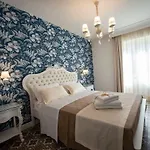 Hotel Sui Generis Luxury