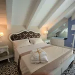 Hotel Sui Generis Luxury