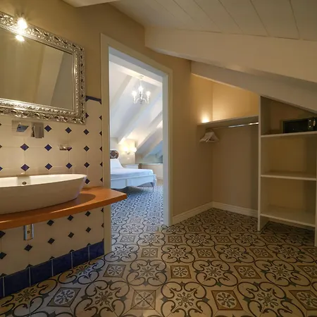 Hotel Sui Generis Luxury Tropea