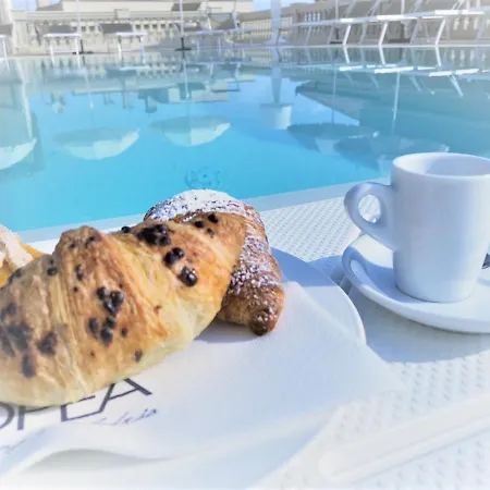 Hotel Sui Generis Luxury *