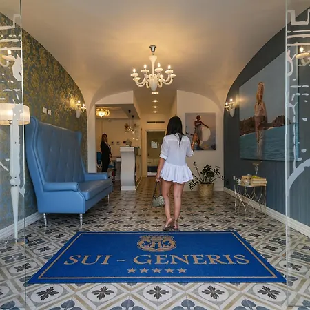Sui Generis Luxury Resort *