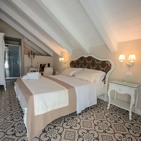 Sui Generis Luxury Resort *