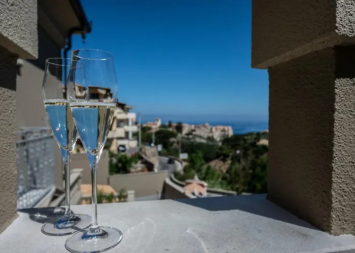 Sui Generis Luxury Resort *